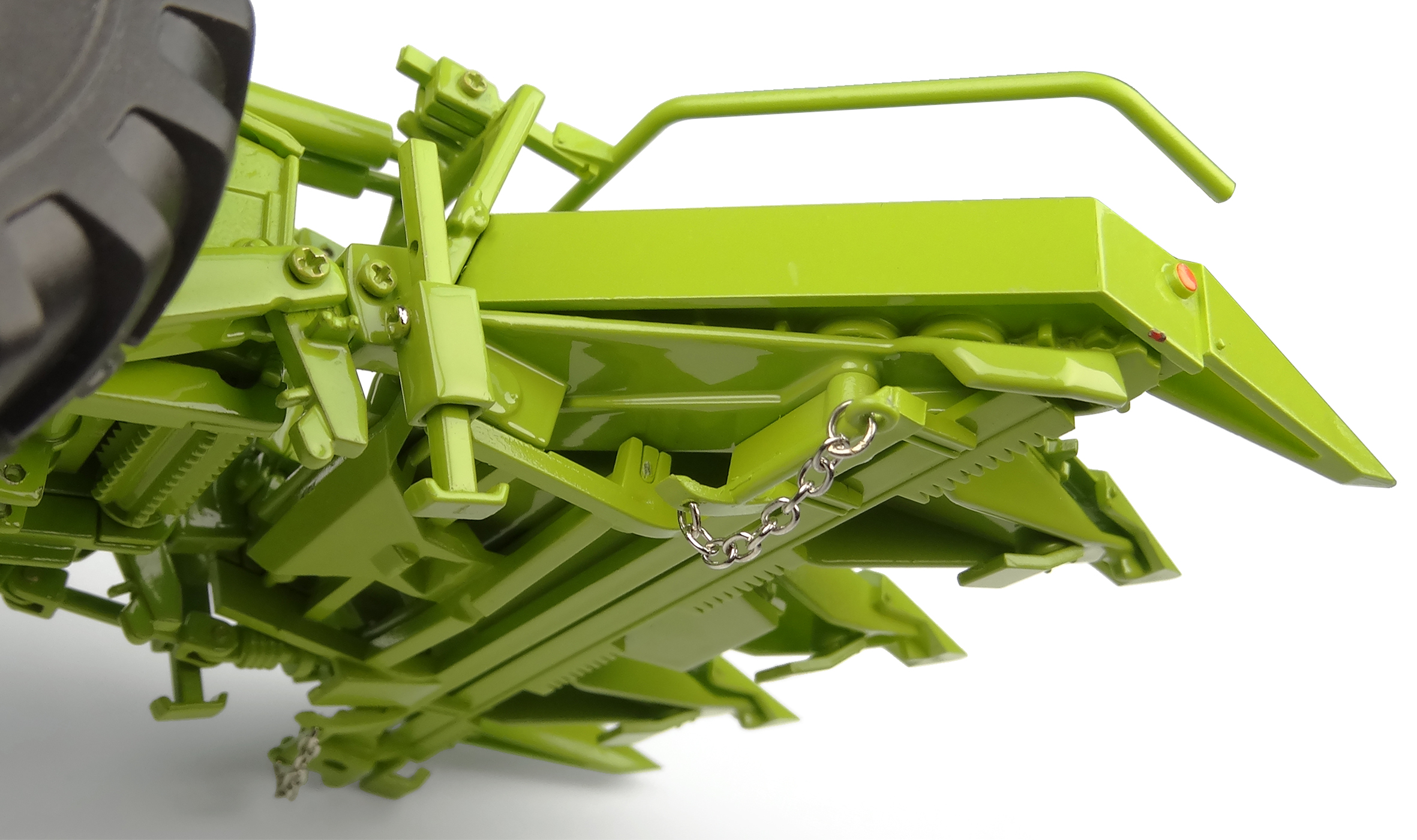 Claas Jaguar 80 SF ohne Kabine mit Maispflücker Modell von Universal Hobbies 1:32