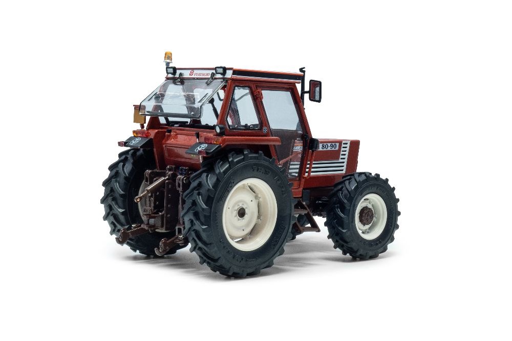 Fiat 80-90 comfort Kabine 4WD Modell von Ros 1:32