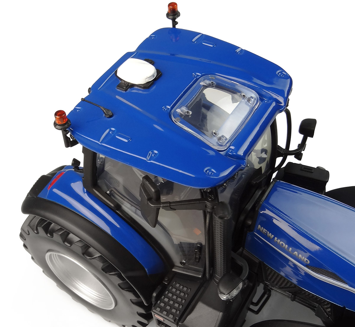 New Holland T7.210 Dynamic Blue (2026) Modell von Universal Hobbies 1:32