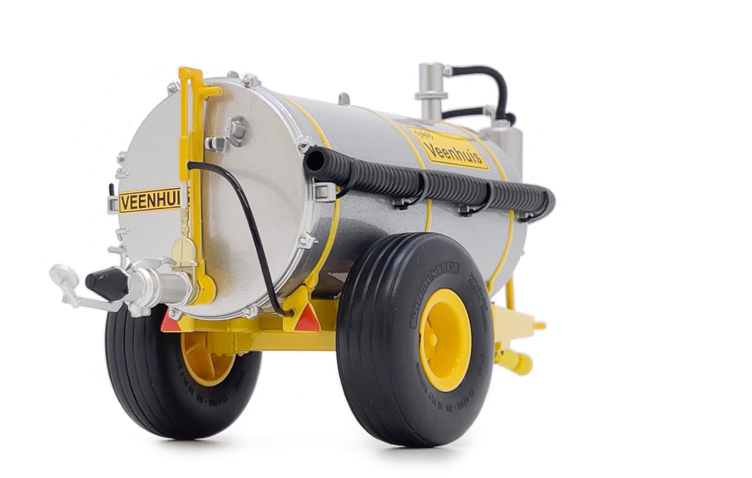 Veenhuis Populair 3200 Liter mit verzinktem Tank Modell von MarGe Models 1:32