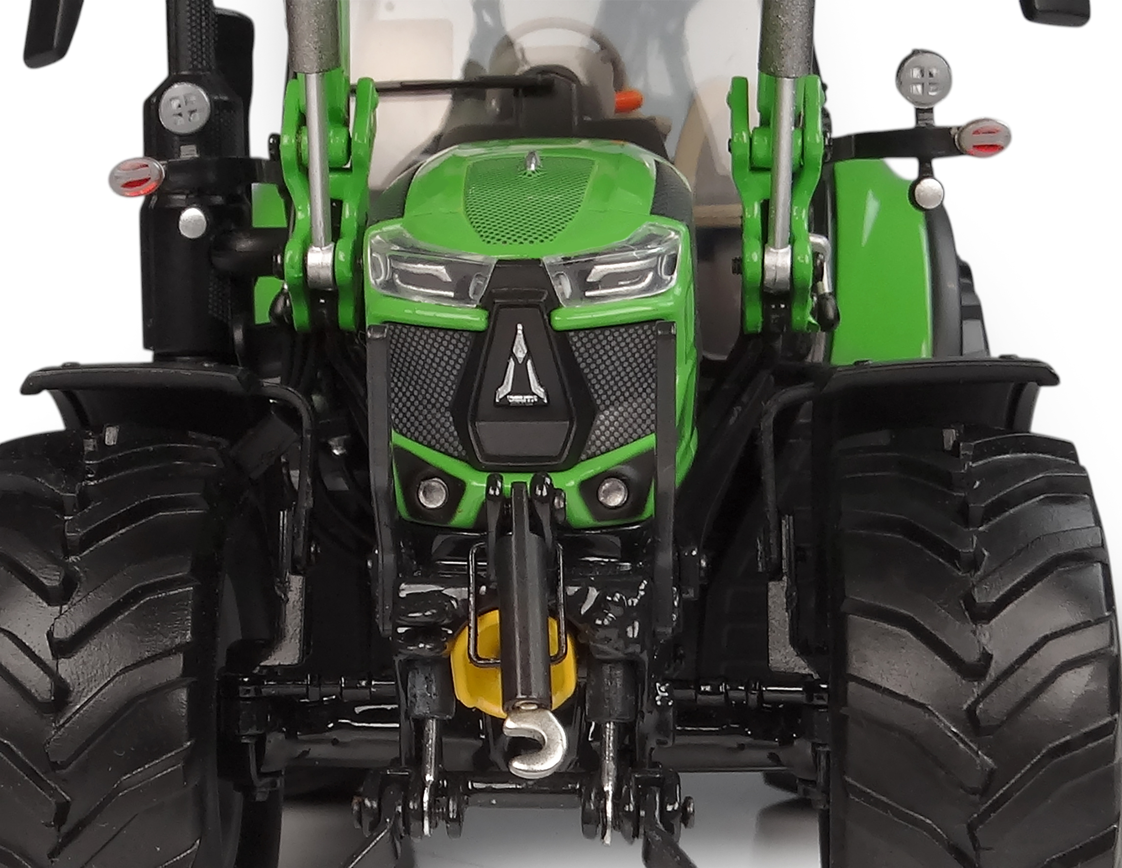 Deutz-Fahr 6150.4 TTV mit Stoll FZ 43-27 Frontlader Modell von Universal Hobbies 1:32
