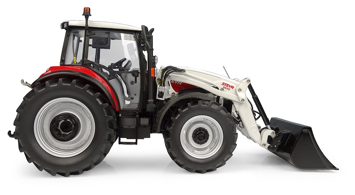 Steyr 4120 Plus mit S635 Frontlader Modell von Universal Hobbies 1:32