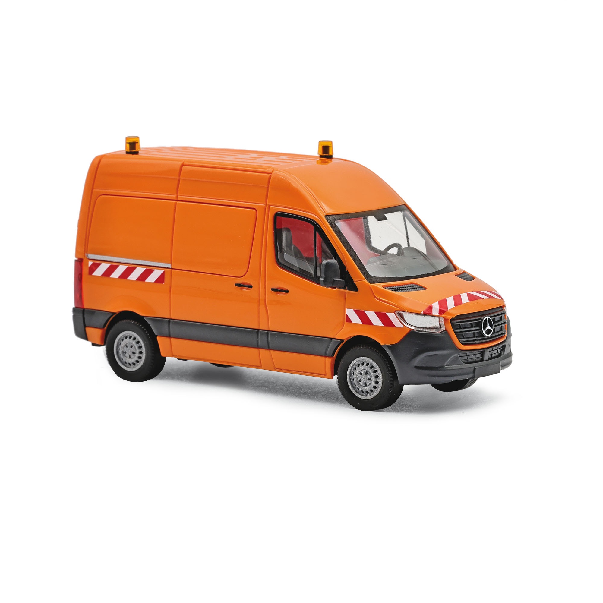 Mercedes-Benz Sprinter kurzer Radstand Hochdach - orange Modell von Busch 1:87