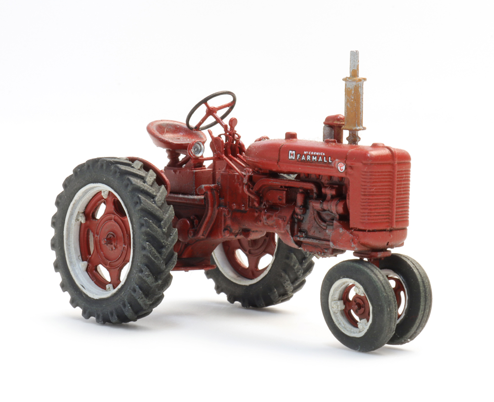 Farmall C Reihenkulturtraktor Modell von Artitec 1:87