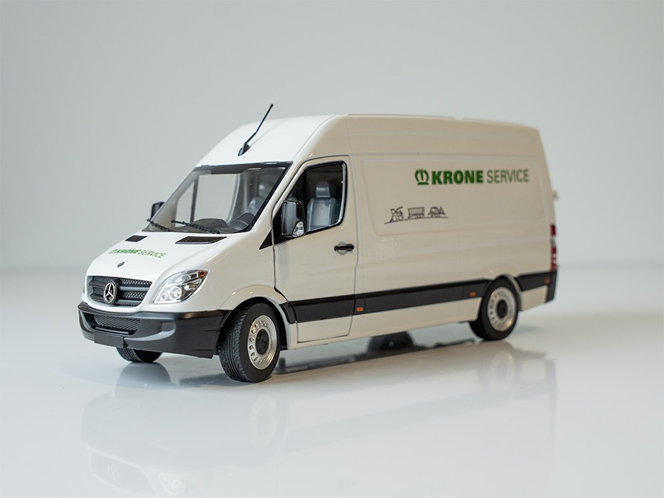 Krone Service Transporter Modell von MarGe Models 1:32