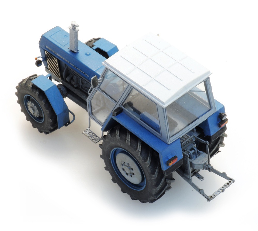 Zetor 12045 Traktor blau Modell von  