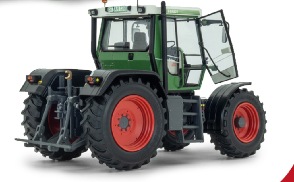 Fendt Xylon 522 Modell von Weise-Toys 1:32