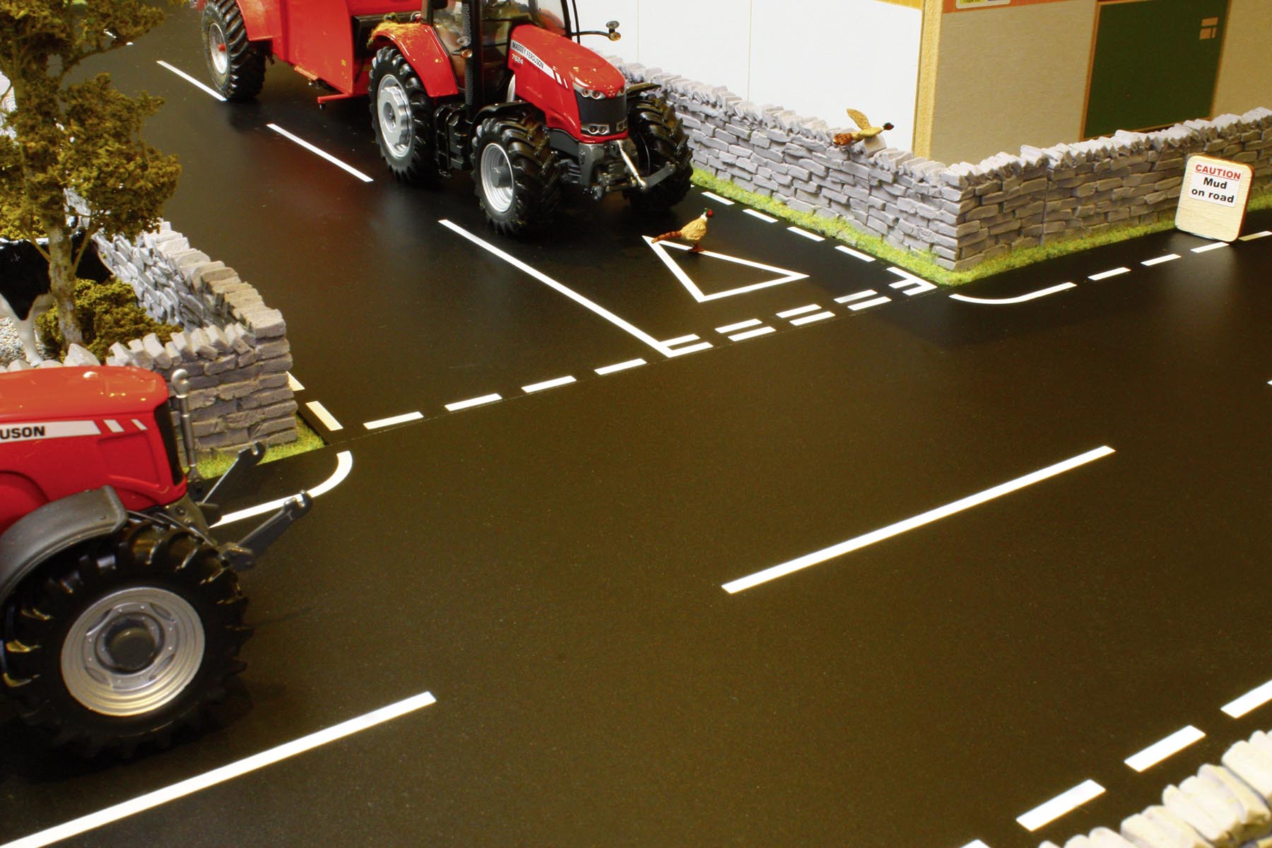 T-Kreuzung (2 Platten) Modell von Brushwood Toys 1:32