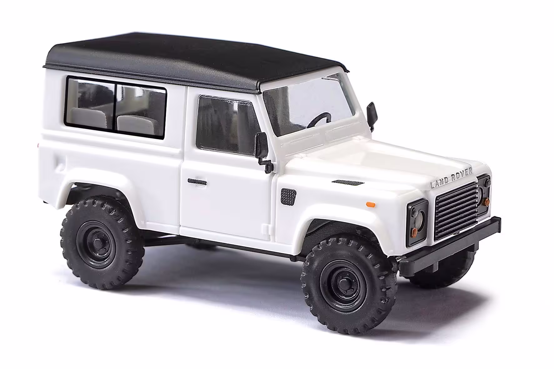 Land Rover Defender 90 Bj. 1983 weiß Modell von Busch 1:87 eilbote-onlineshop - Agrarfox