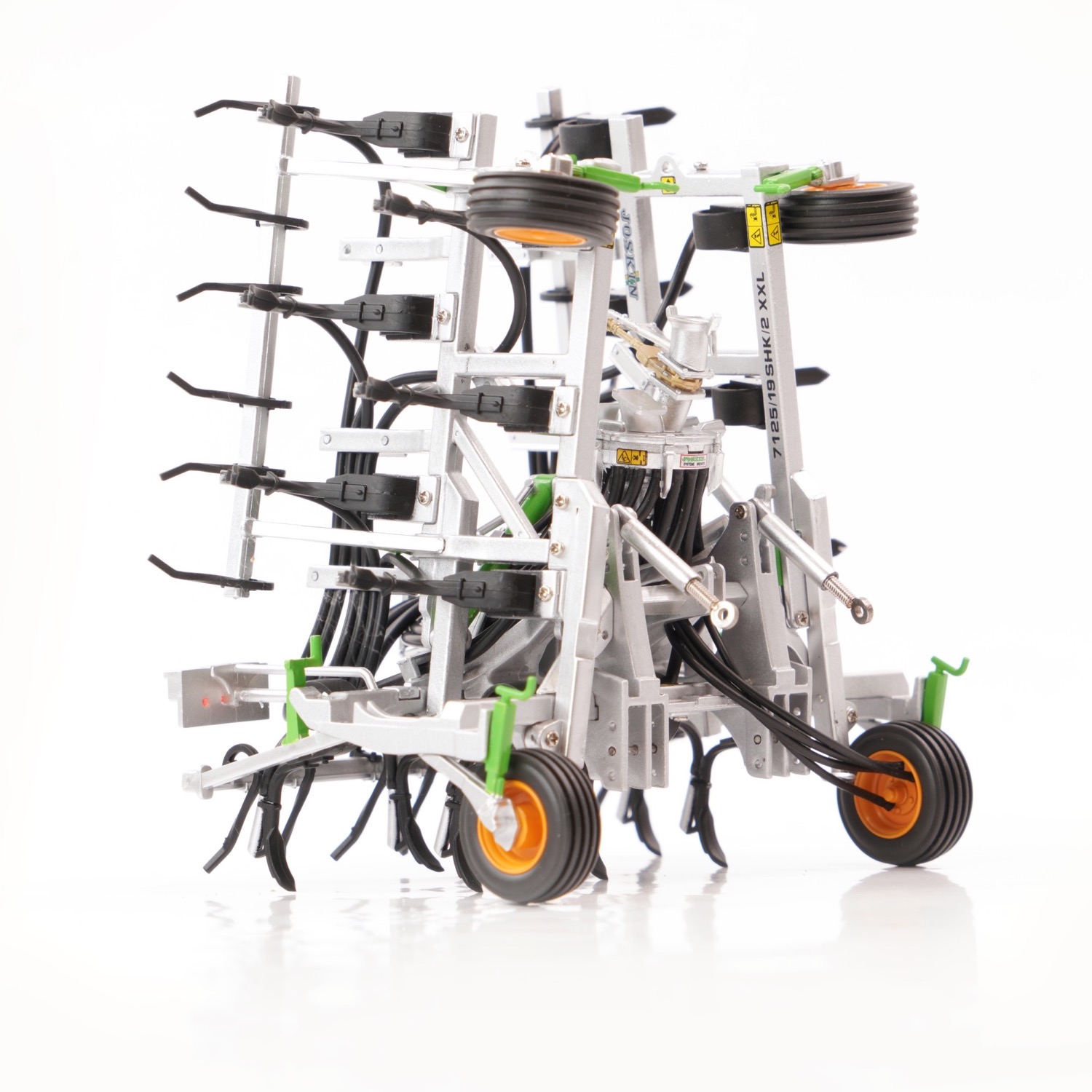 Joskin Terraflex Modell von Universal Hobbies 1:32