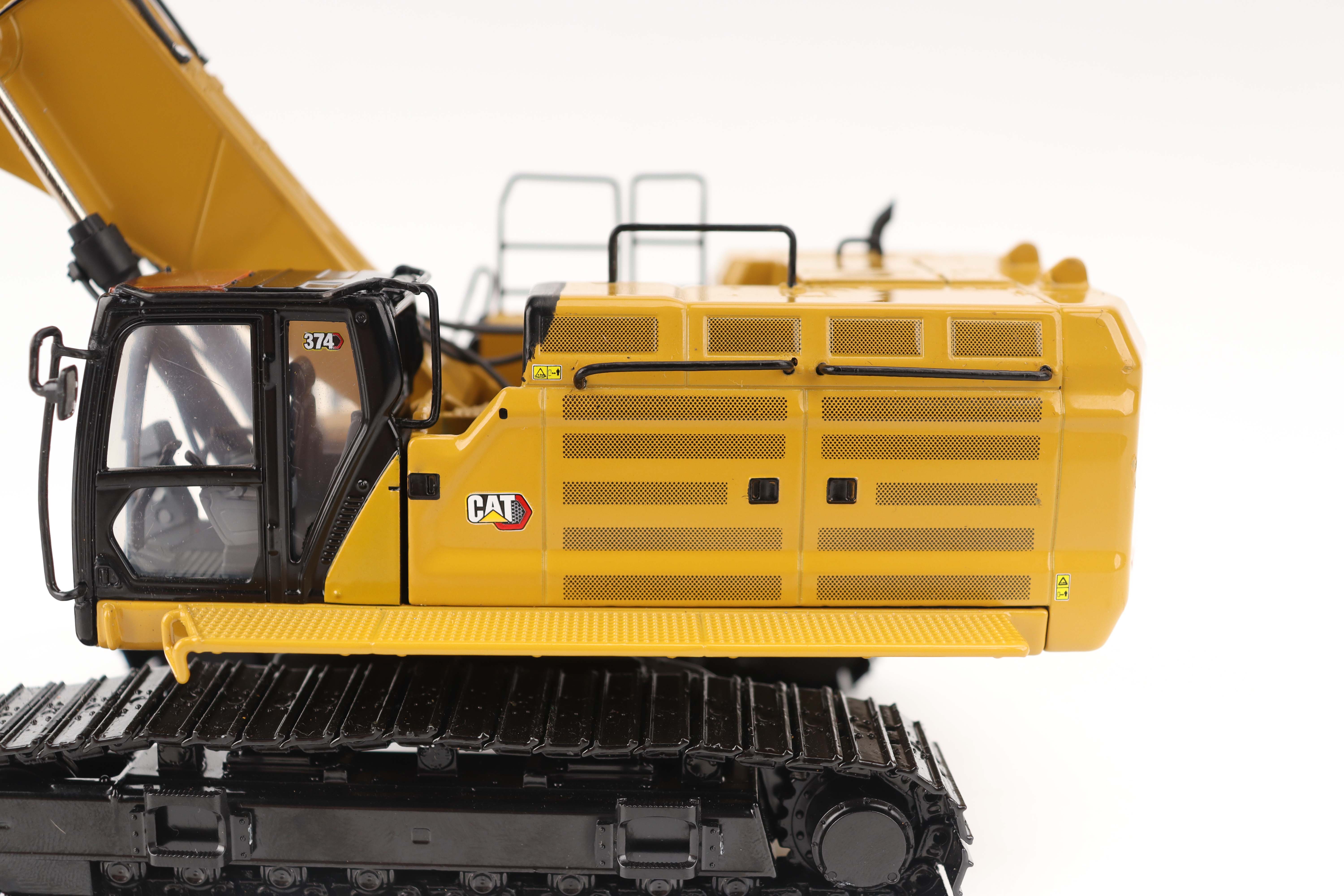 Cat 374 Raupenbagger Modell von DieCast Masters 1:50