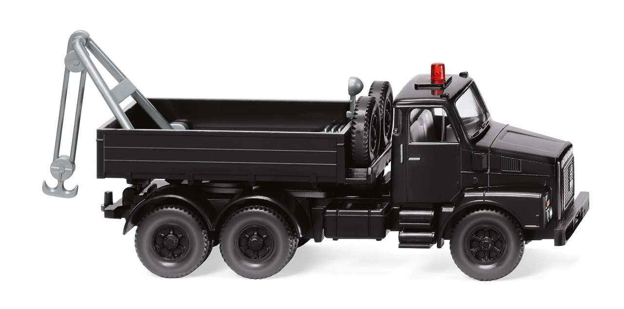 Volvo N10 Abschleppwagen Modell von WIKING 1:87