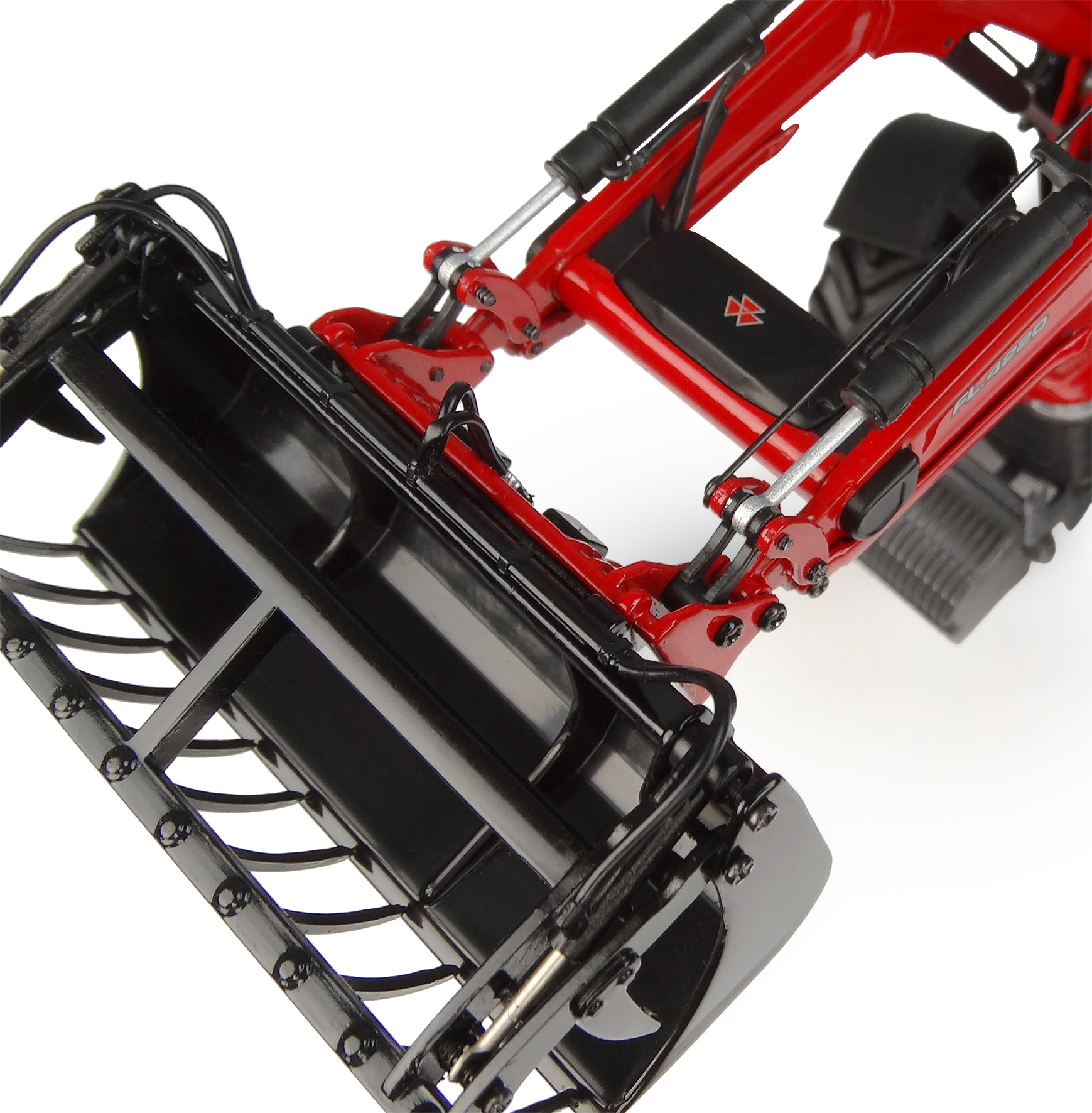 Massey Ferguson 5M.145 mit Frontlader - 2025 Modell von Universal Hobbies 1:32