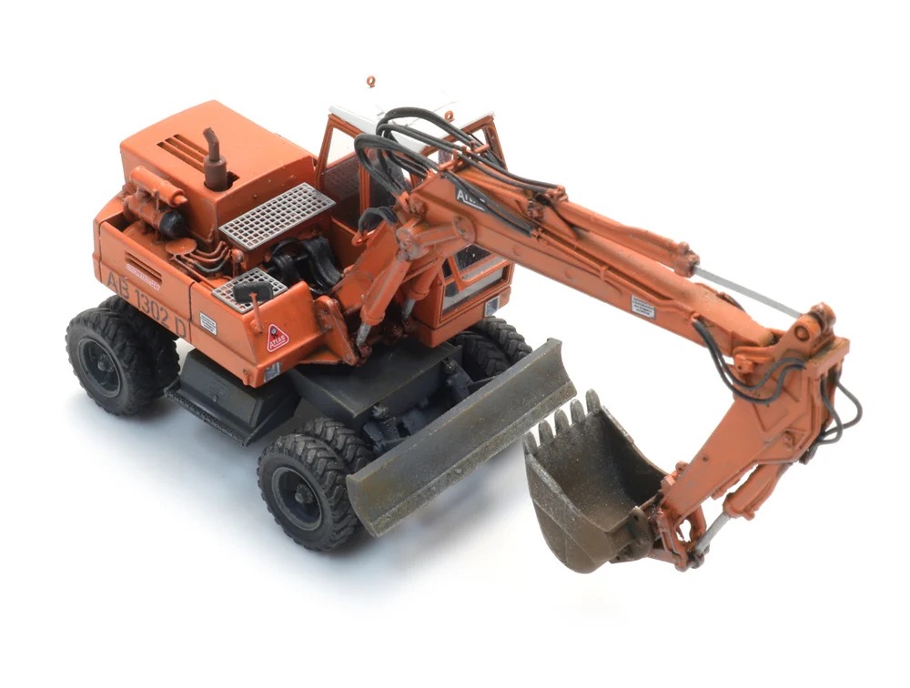 Atlas 1302 Bagger orange Modell von  1:87