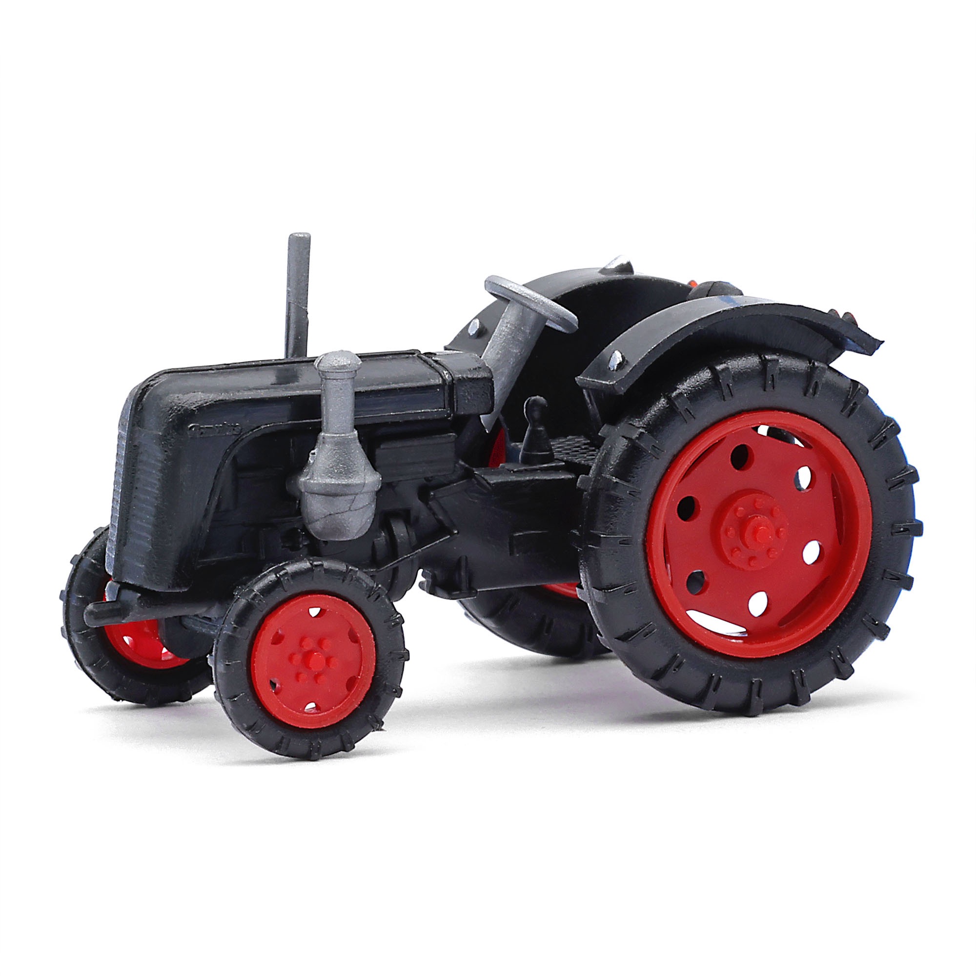 MA76407-1 Artikelname: Traktor Famulus, Schwarz mit roten Felgen Originalhersteller: Famulus von Mehlhose im Maßstab: 1:87 Hersteller-Nr: 210010104
