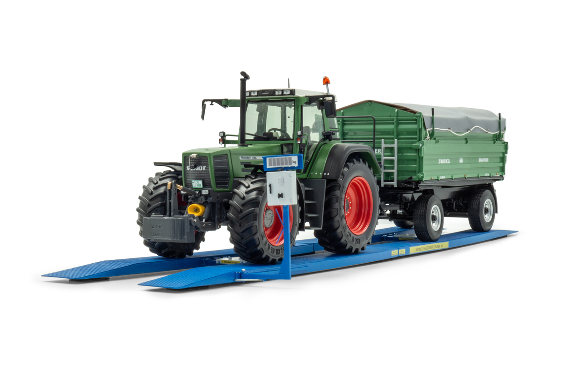 Mobile Fahrzeugwaage Lim. Edt. Modell von Hop 1:32
