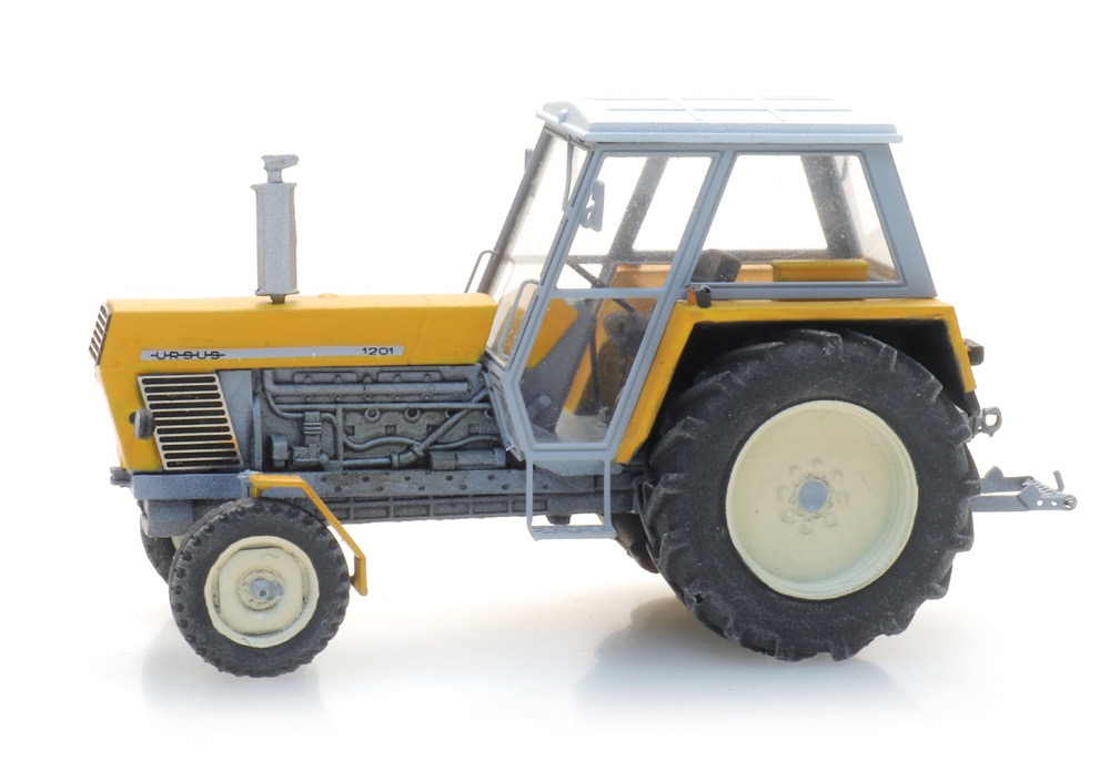 Ursus 1201 Traktor gelb Modell von Artitec 1:87