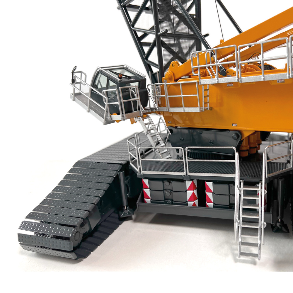 Liebherr LR11000 Raupenkran Modell von NZG 1:50