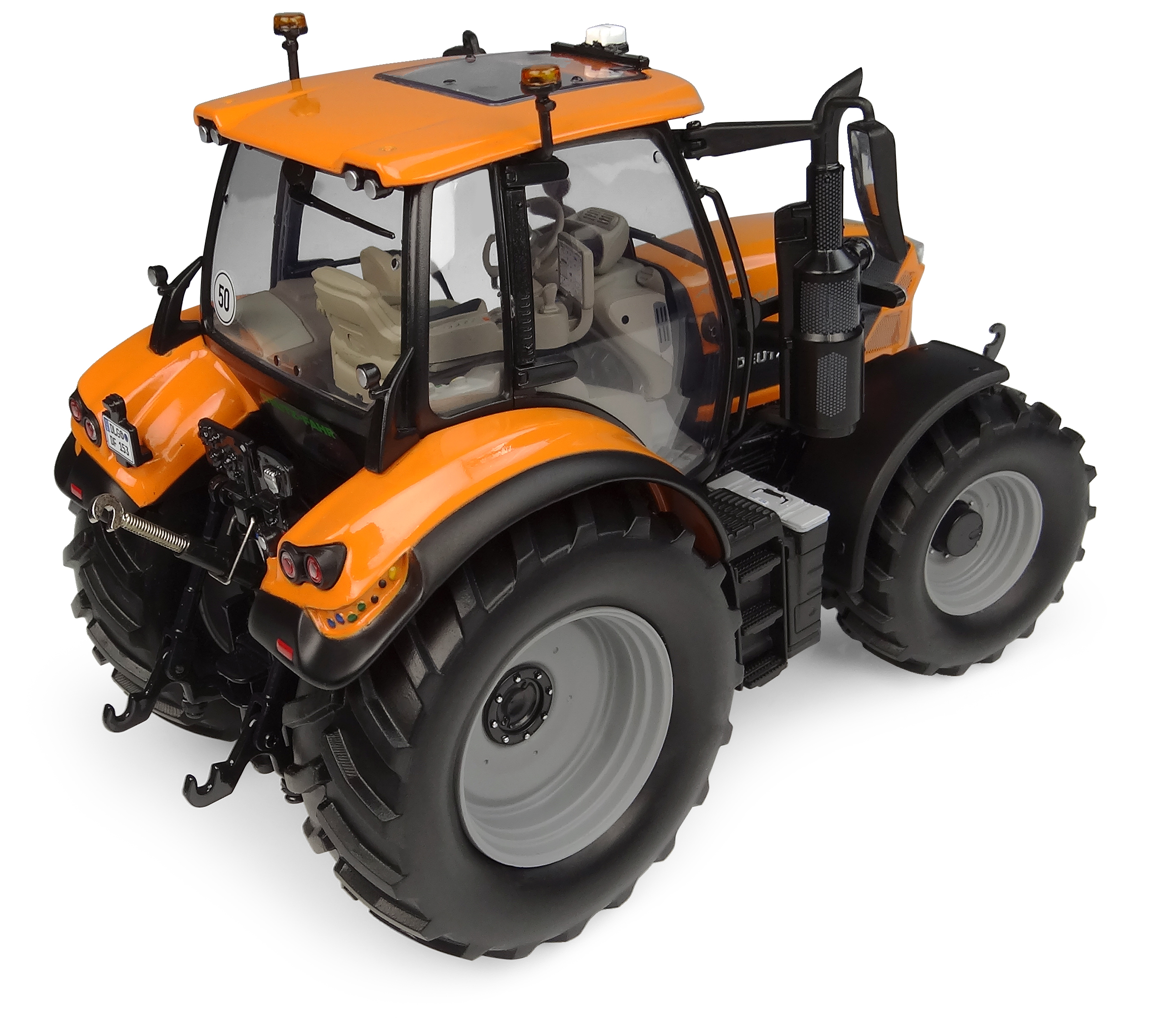 Deutz-Fahr 6150.4 TTV Municipal version Modell von Universal Hobbies 1:32