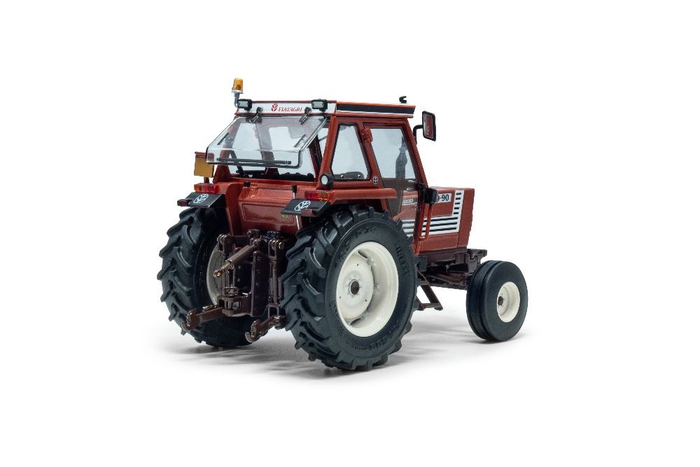 Fiat 80-90 comfort Kabine 2WD Modell von Ros 1:32