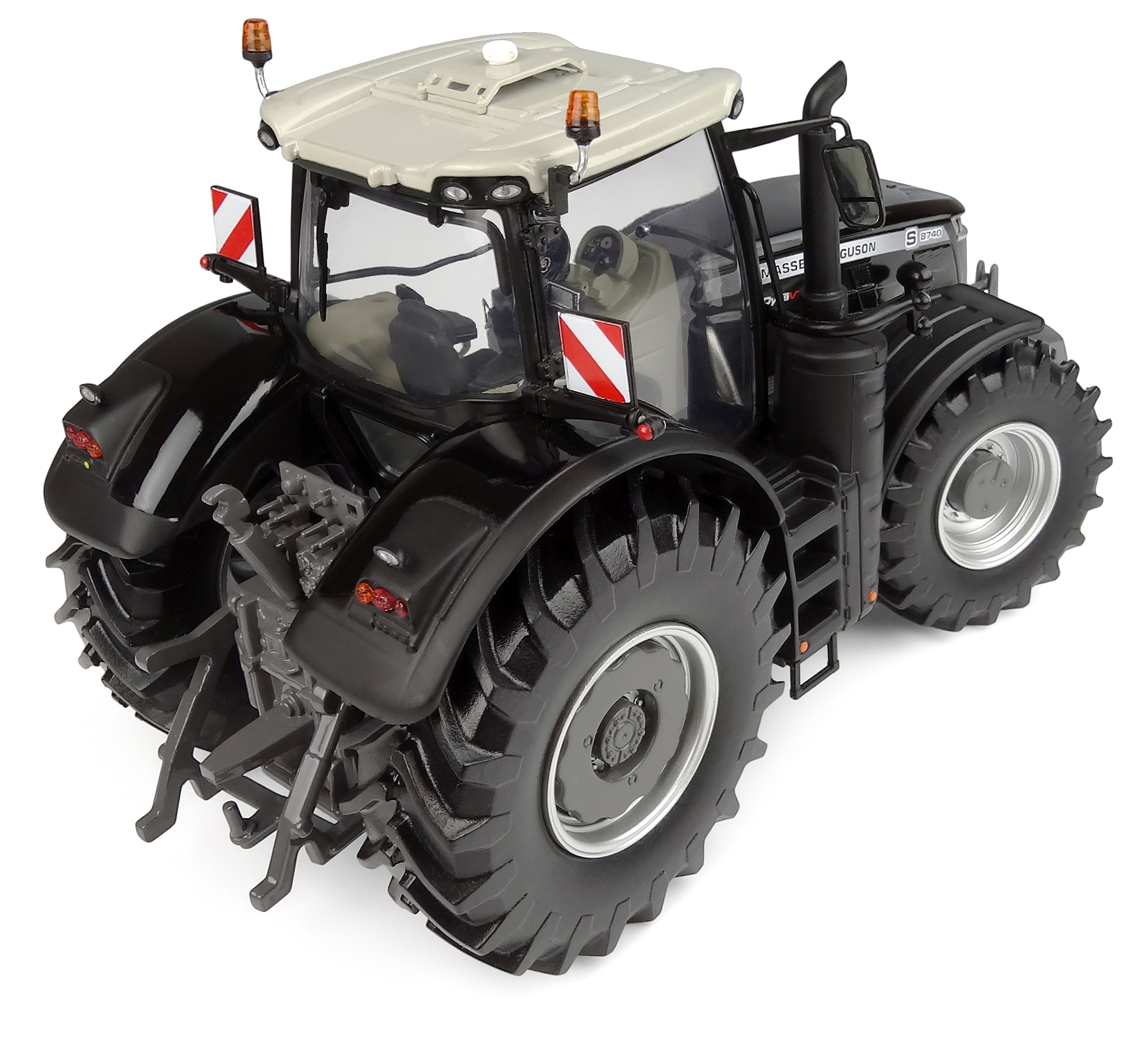 Massey Ferguson 8740 S Black Edition Modell von Universal Hobbies 1:32