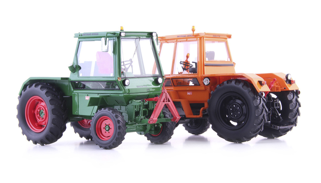 Deutz Intrac 2002 Kommunal orange Limited Edition Modell von AutoCult 1:32