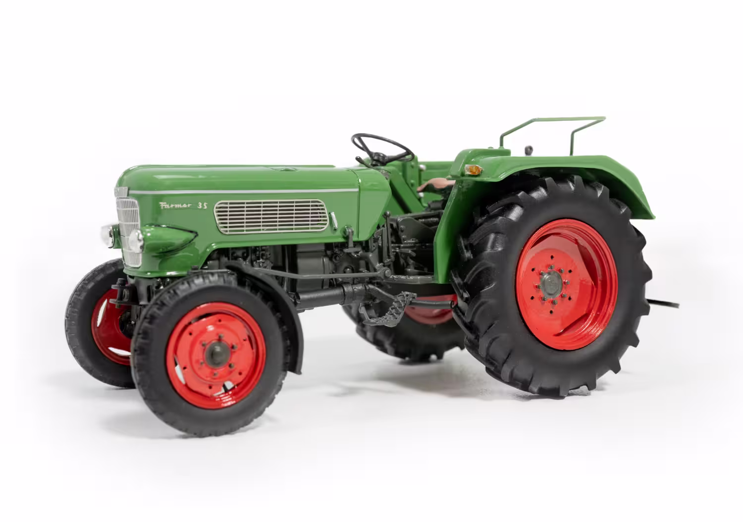 Fendt Farmer 3 S 2WD 1st Edition Modell von Agrarfox 1:32 eilbote-onlineshop - Agrarfox