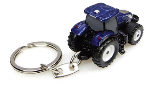 New Holland T7.225 Blue Power Schlüsselanhänger Modell von Universal Hobbies 