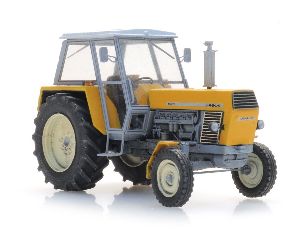 Ursus 1201 Traktor gelb Modell von Artitec 1:87