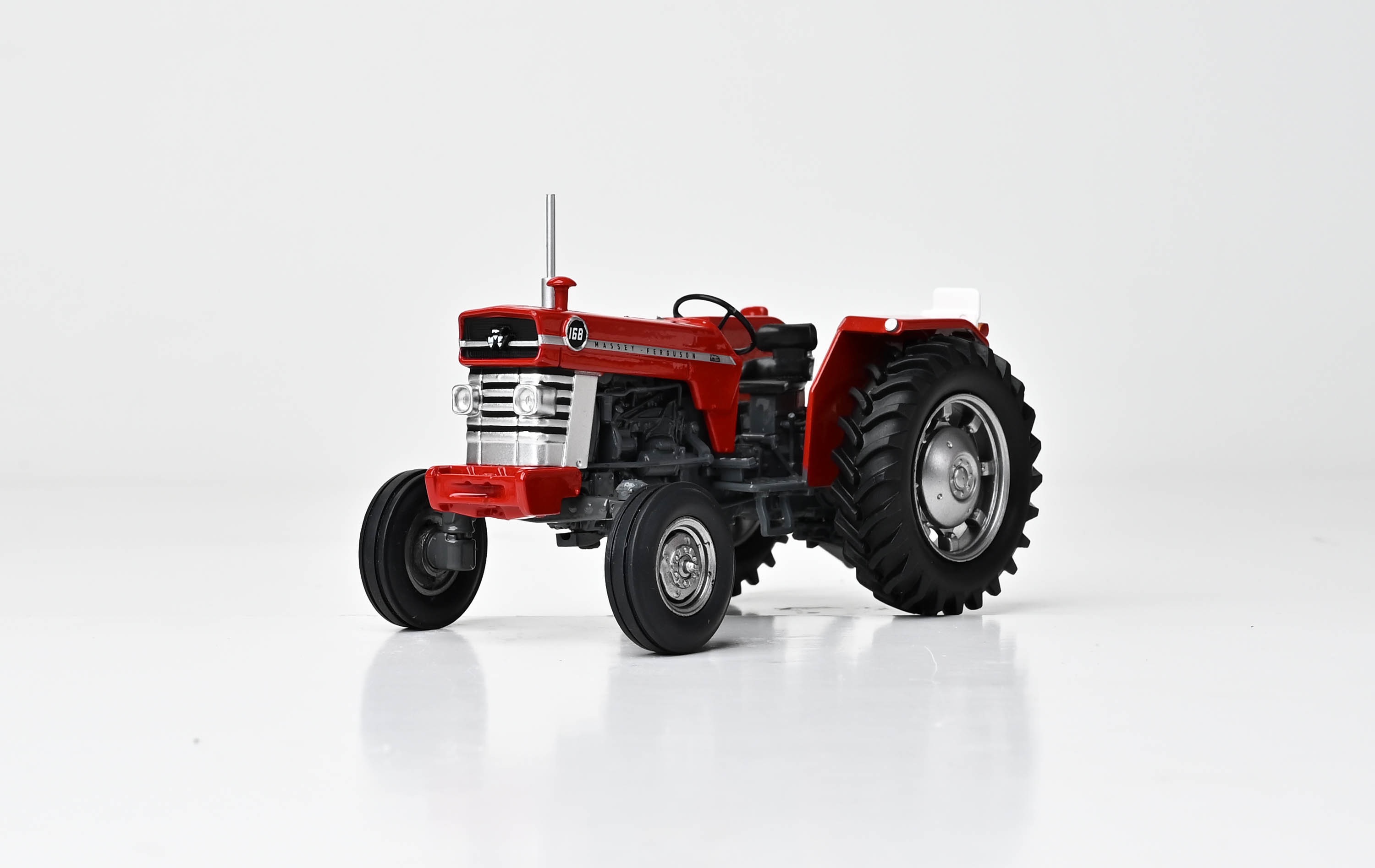 Massey Ferguson 168 Modell von Replicagri 1:32