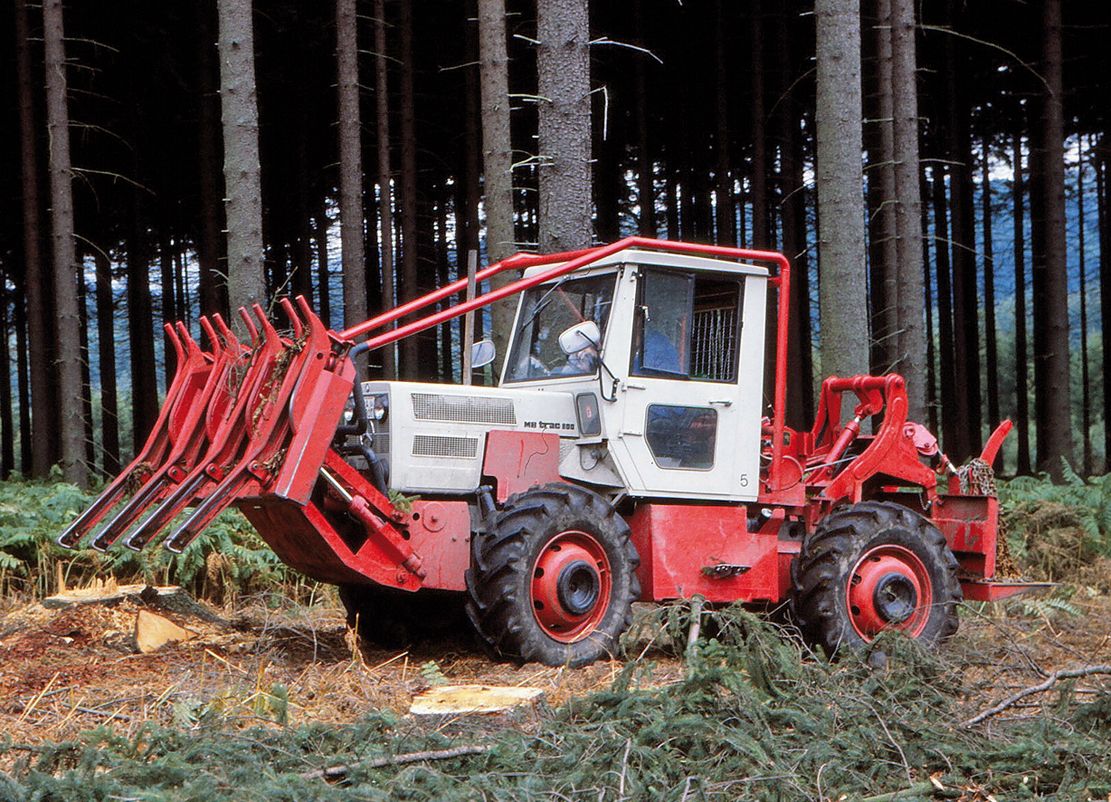 Werner MB-trac im Forst