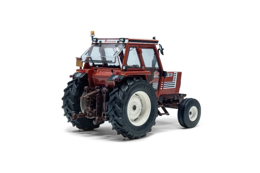 Fiat 70-90 comfort Kabine 2WD Modell von Ros 1:32