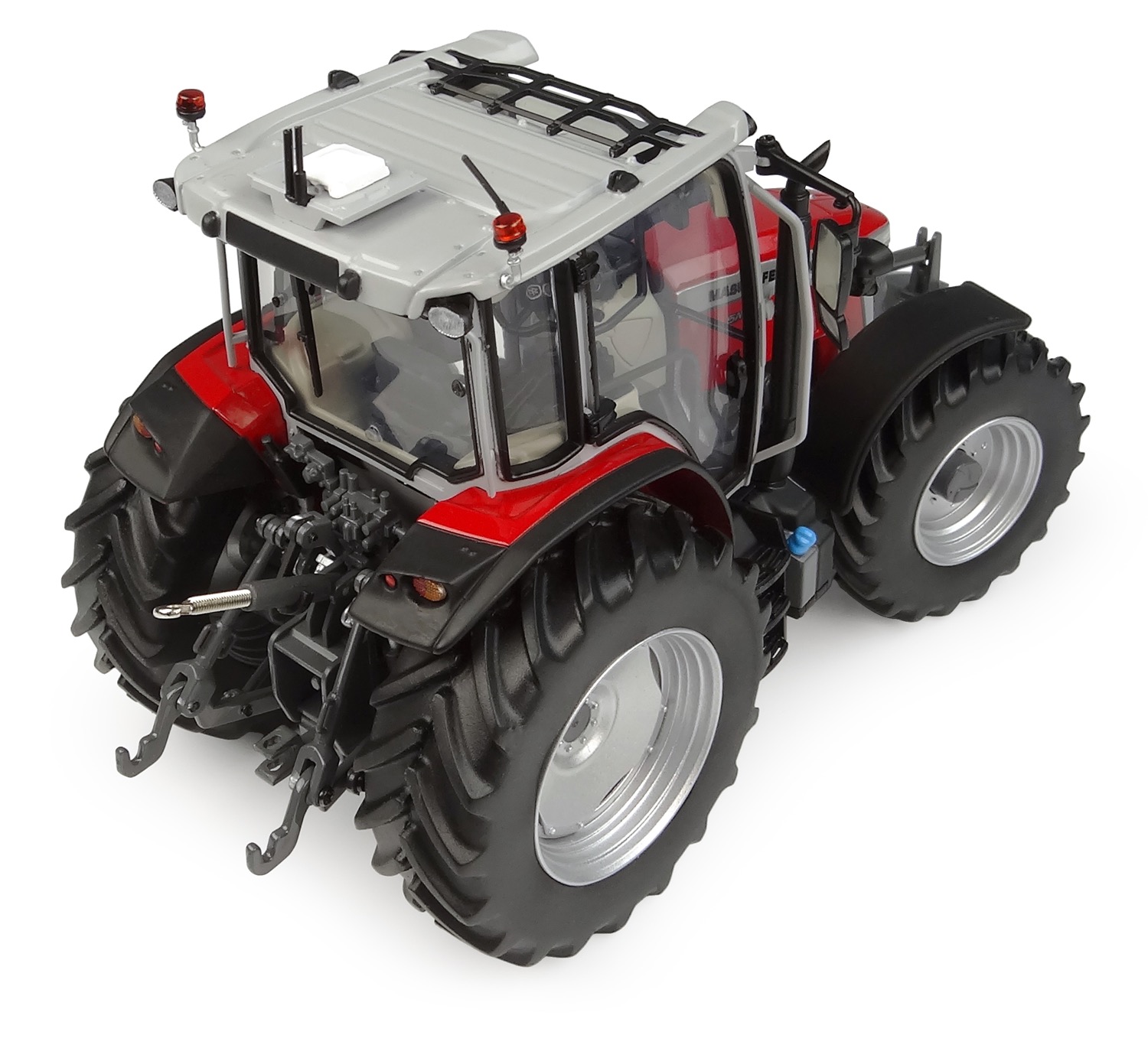 Massey Ferguson 5M.145 Modell von Universal Hobbies 1:32