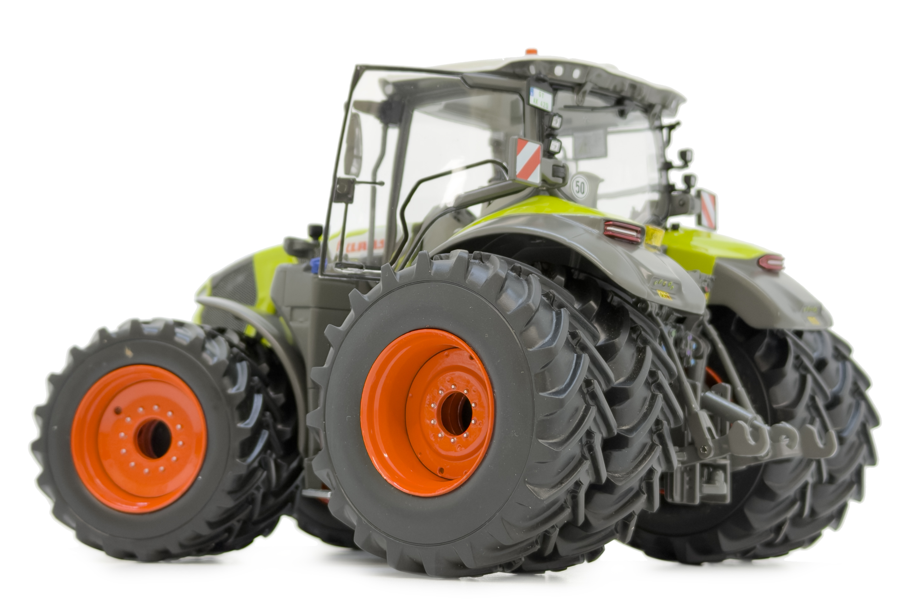 Claas Axion 9.420 mit Zwillingsbereifung Modell von MarGe Models 1:32