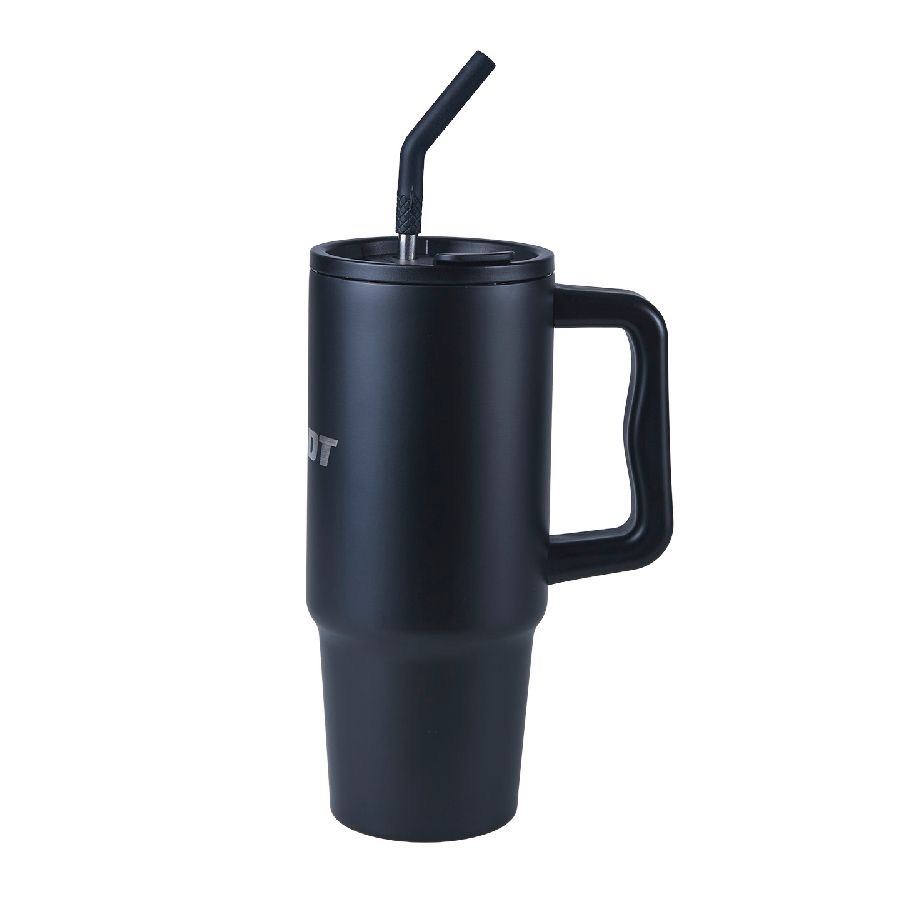 Fendt Schwarzer Thermobecher XL – Recyceltes Metall