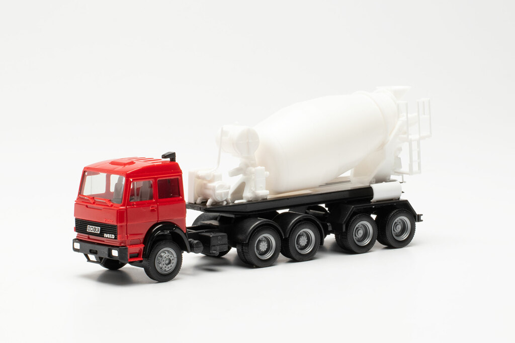 Iveco Unic Betonmischer Sattelzug-1