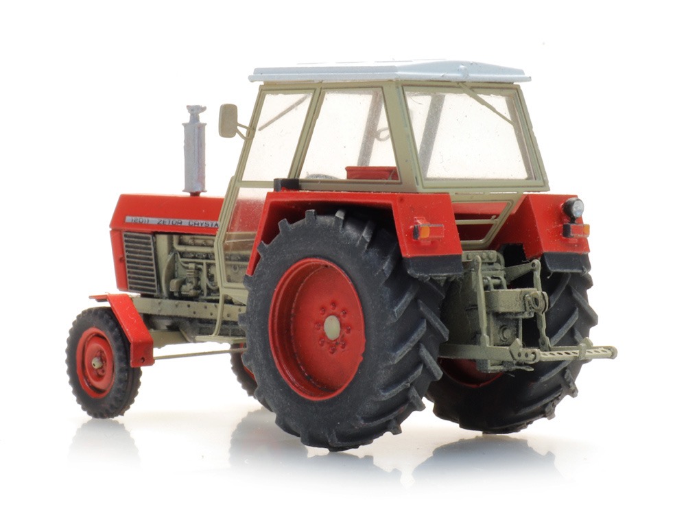 Zetor 12011 Traktor rot Modell von  
