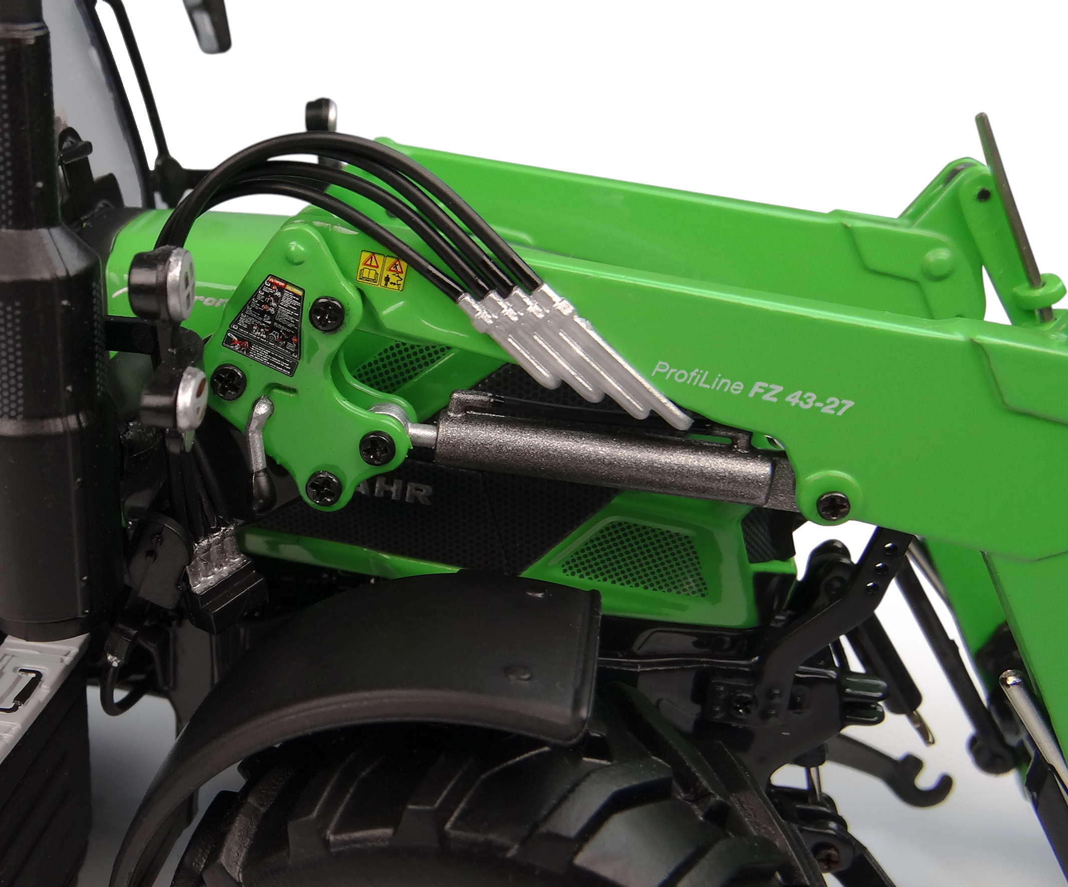 Deutz-Fahr 6150.4 TTV mit Stoll FZ 43-27 Frontlader Modell von Universal Hobbies 1:32