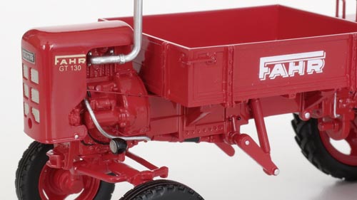 Fahr GT 130 Geräteträger Modell von MO-Miniatur 1:32
