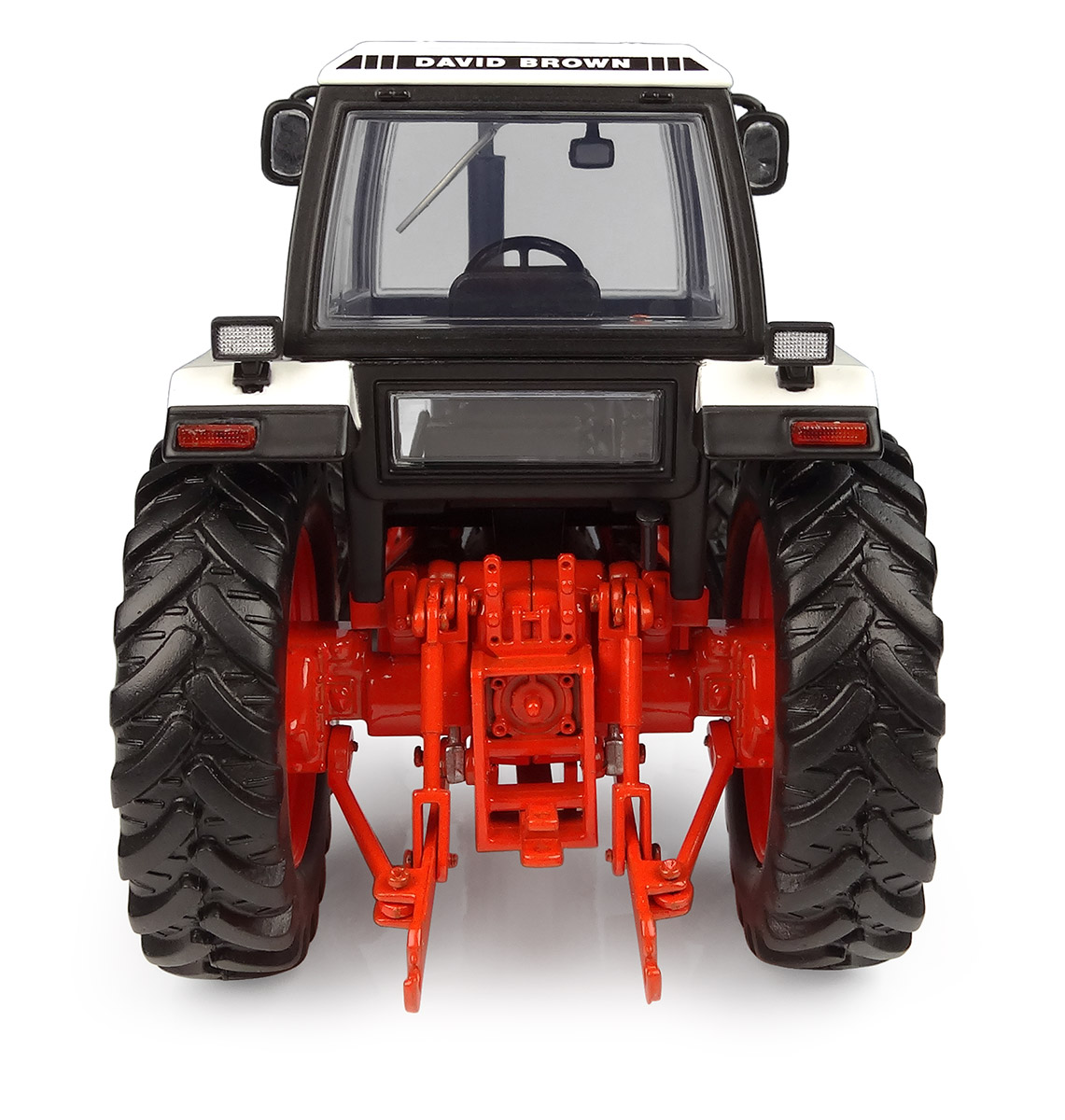 David Brown 1690 4WD Modell von Universal Hobbies 1:32
