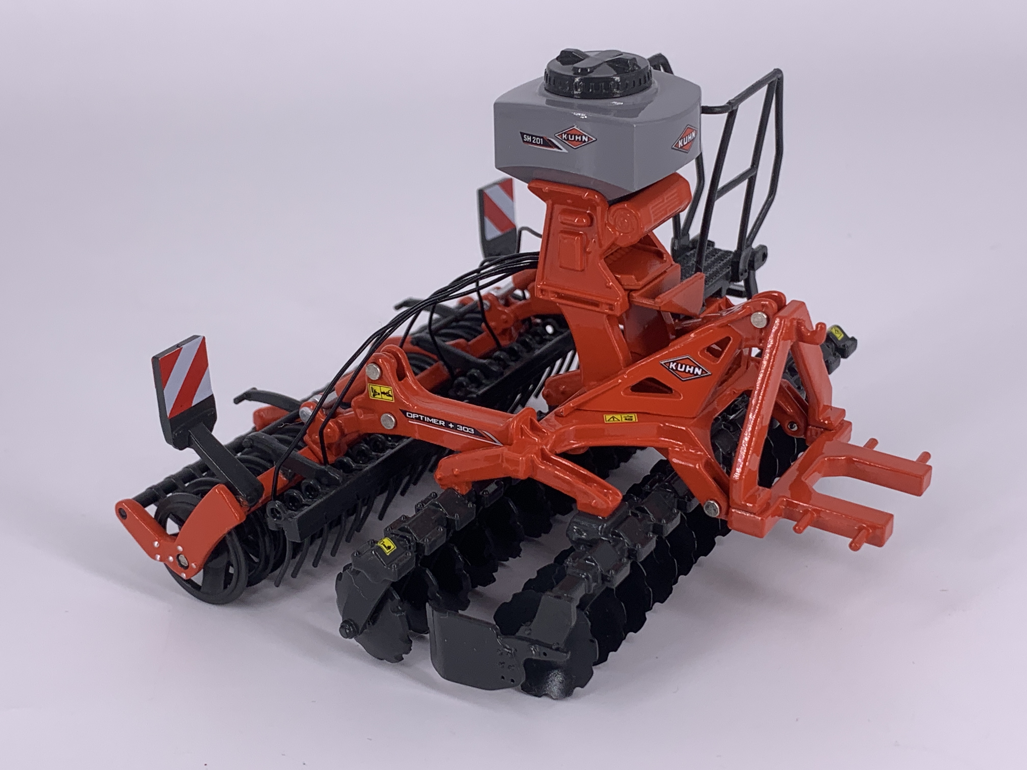 Kuhn Optimer 303 - grau Modell von Replicagri 1:32