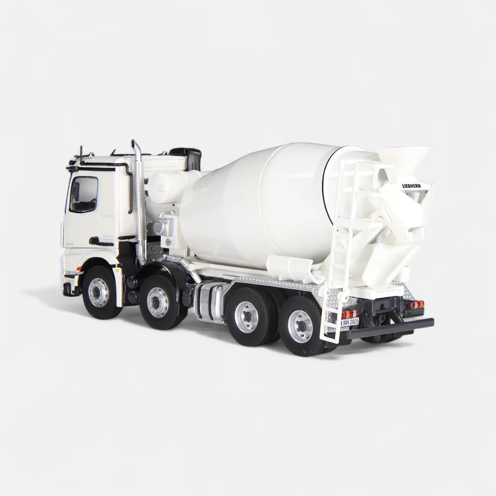 Mercedes-Benz Arocs 8x4 Betonmischer Modell von Nzg 1:50