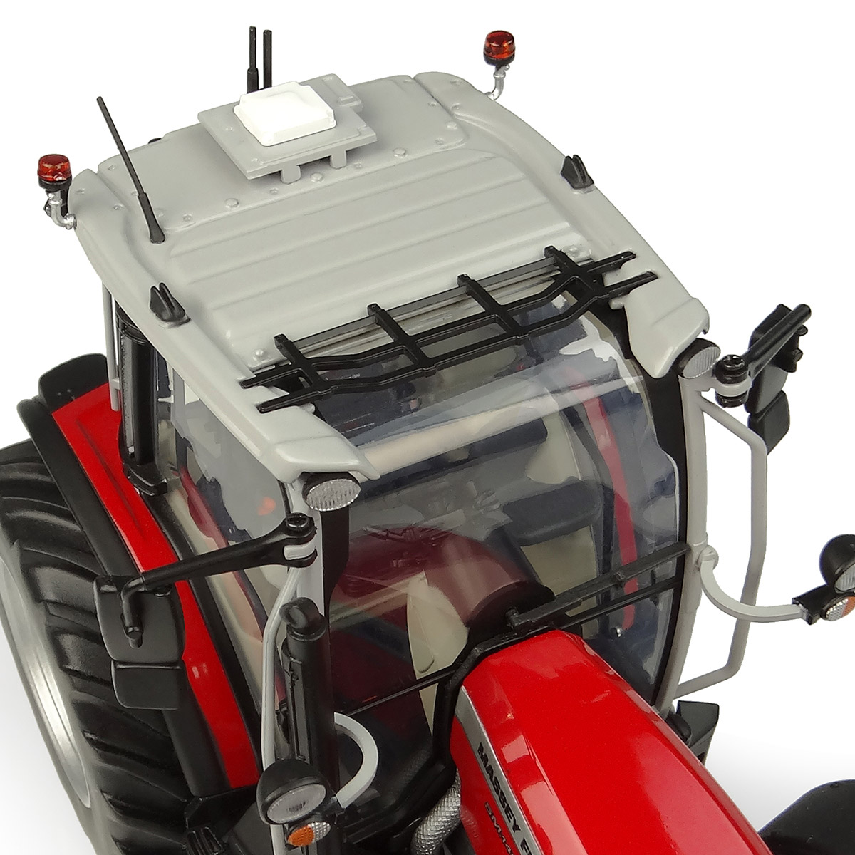 Massey Ferguson 5M.145 Modell von Universal Hobbies 1:32